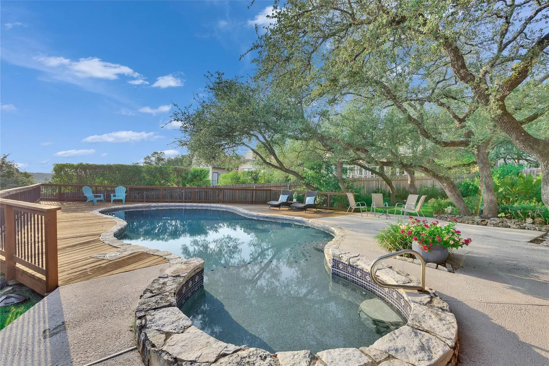 Photo of 6810 Jester BLVD