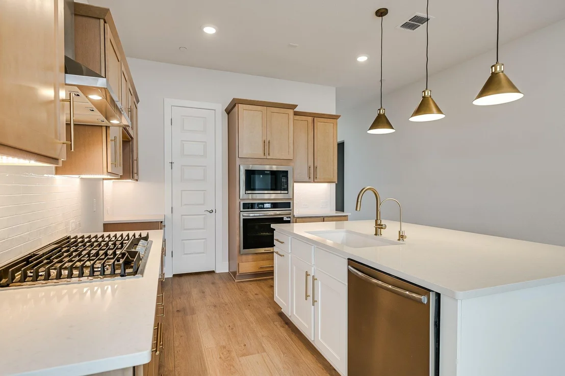 Photo of 17304 Hattie TRCE