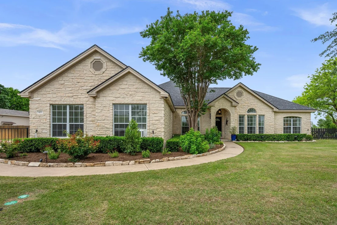 Photo of 103 Morningside CIR