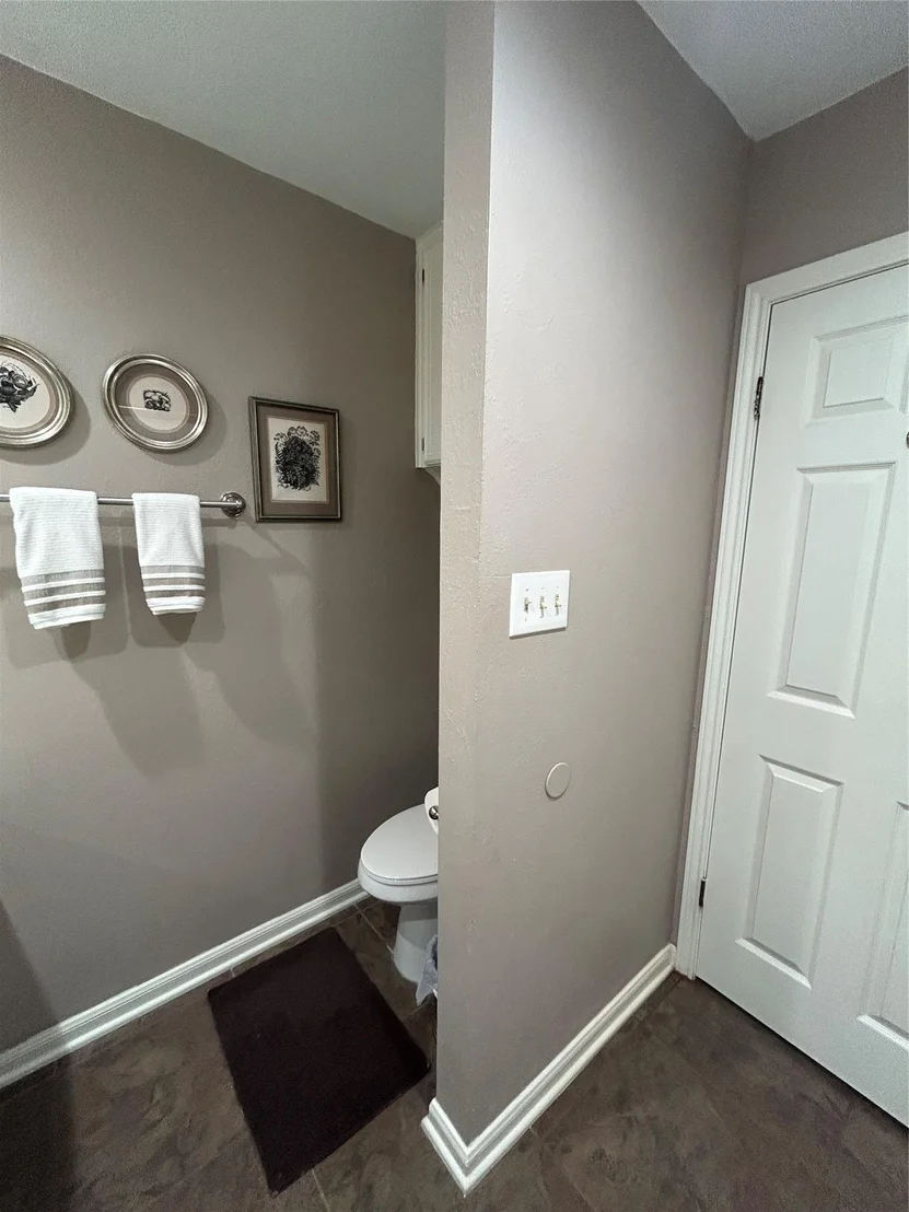 Photo of Unit D at 11121 Pinehurst DR