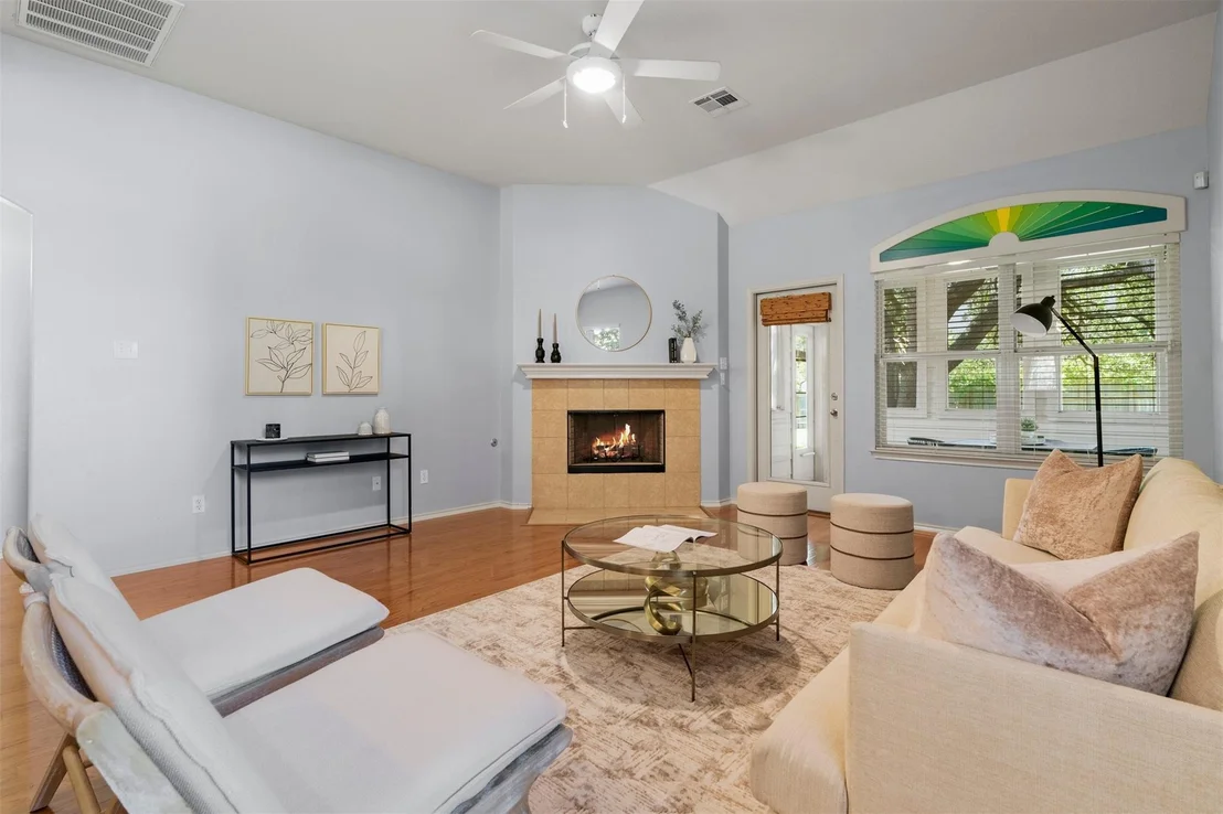 Photo of 2701 Rosemount CV