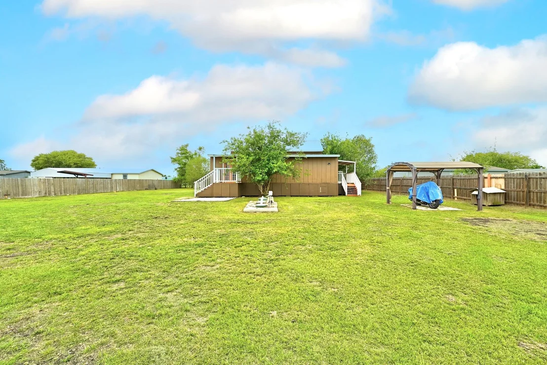 Photo of 320 Sunset Ridge RD