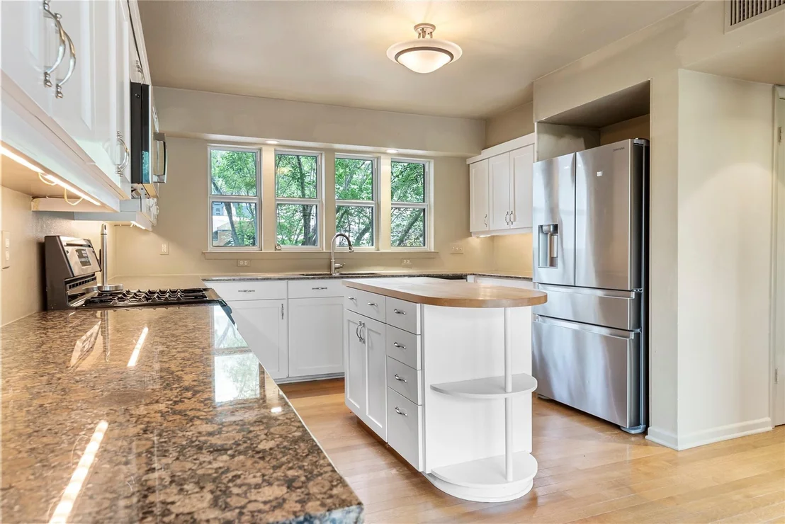 Photo of 2300 Toro Canyon RD