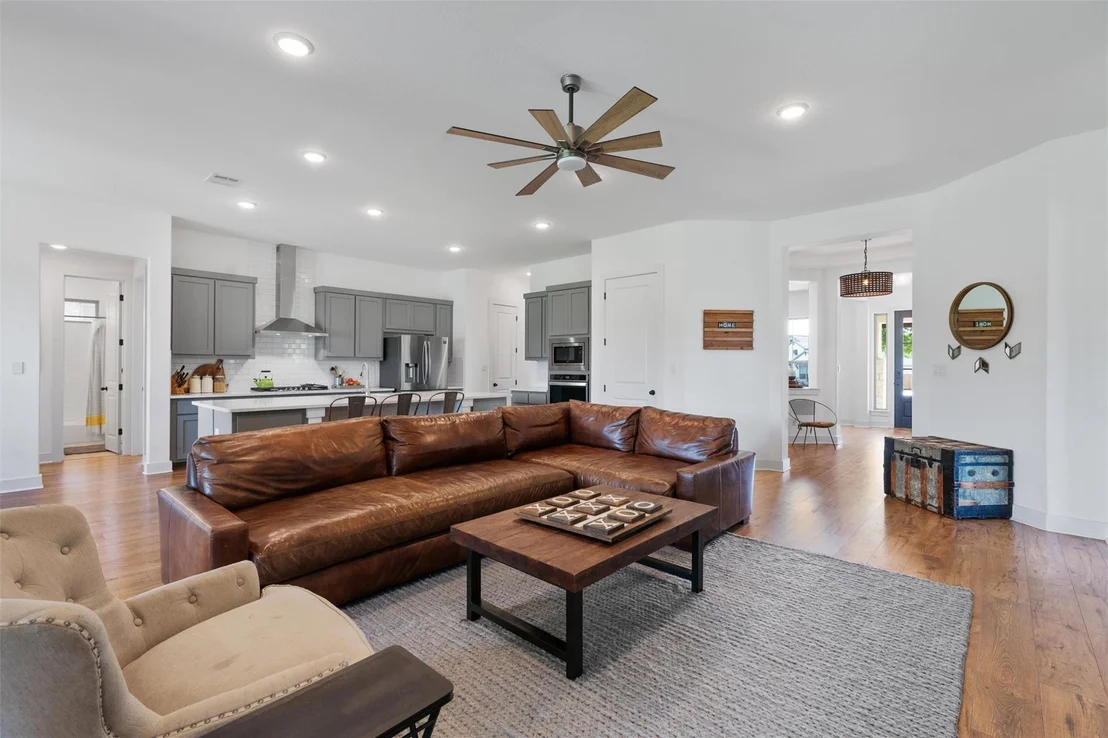 Photo of 700 Painted Creek WAY