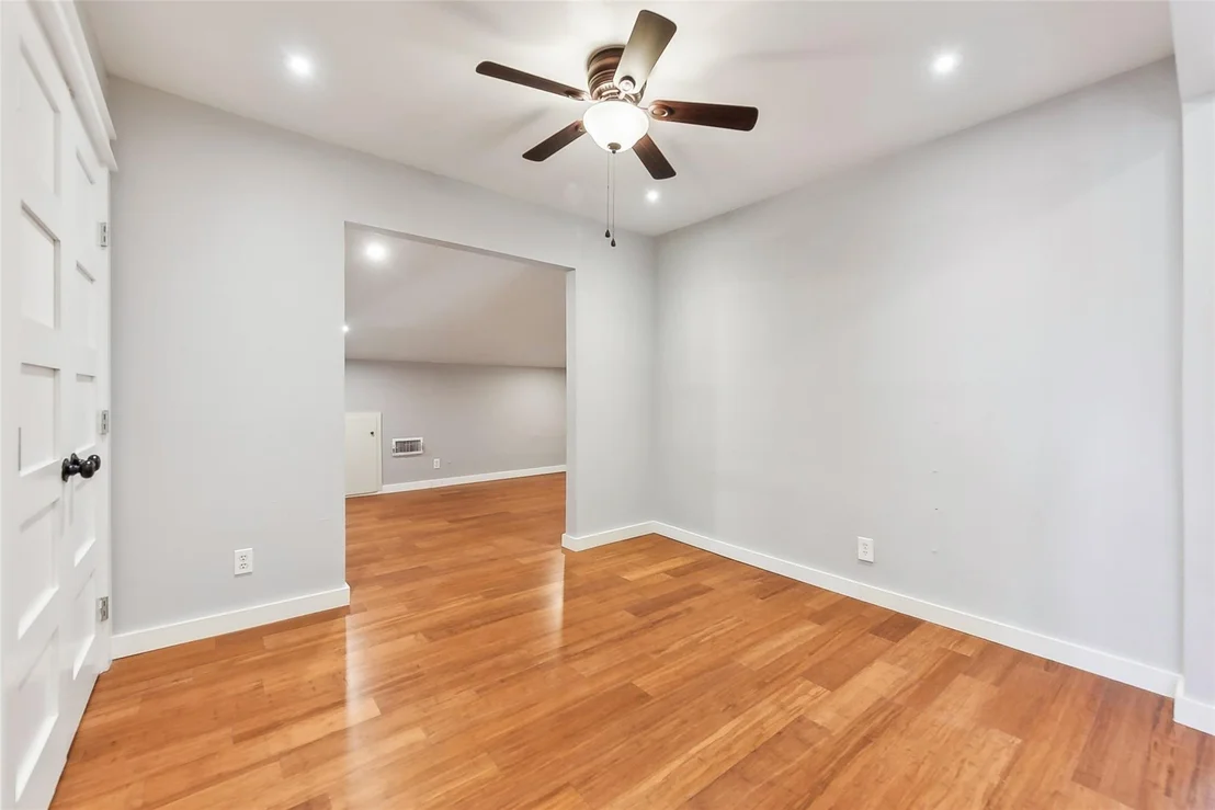Photo of 6613 Ashland DR
