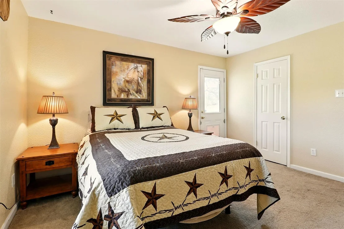 Photo of 115 Saddlehorn