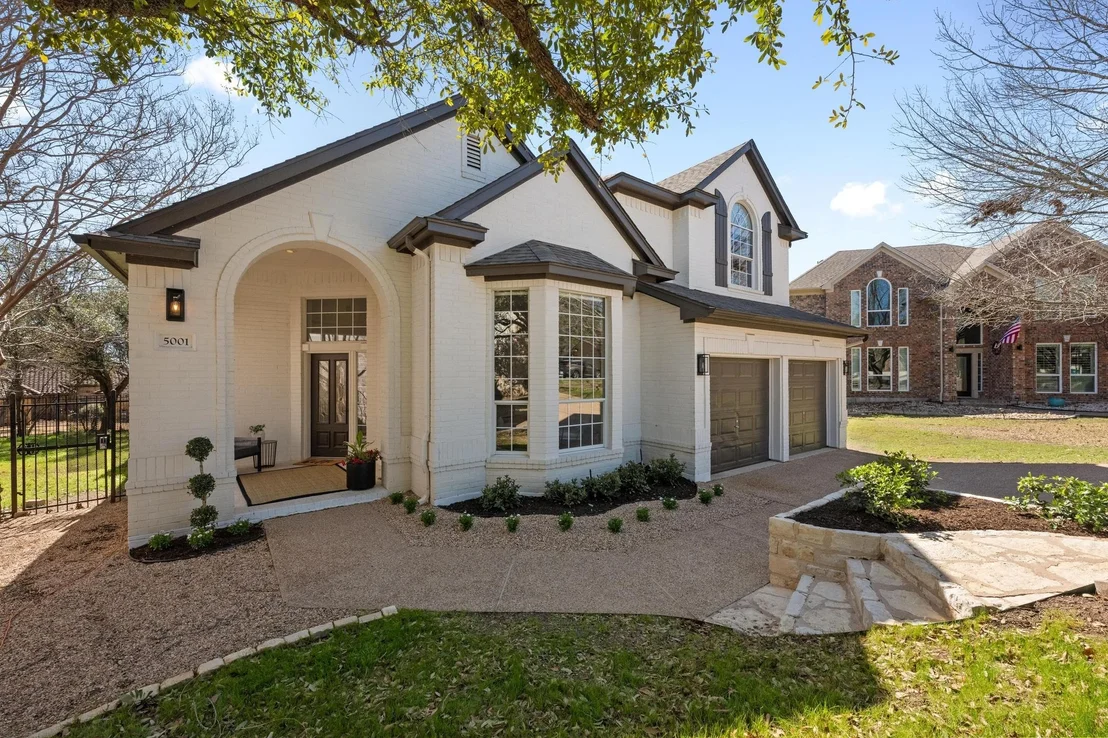 Photo of 5001 Bluffton CV