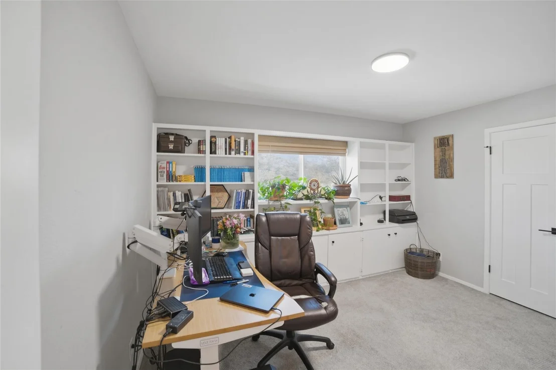 Photo of 1315 Quail Park DR