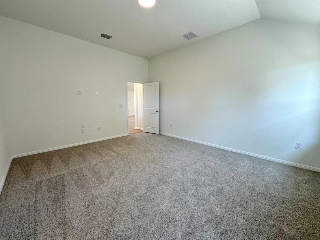 Photo of 471 Young ST