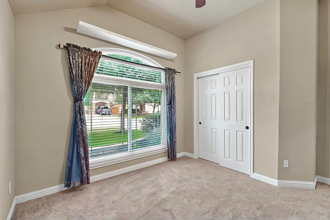 Photo of 320 Atlanta Park DR