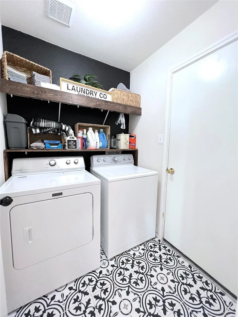 Photo of 2204 Brewers PL