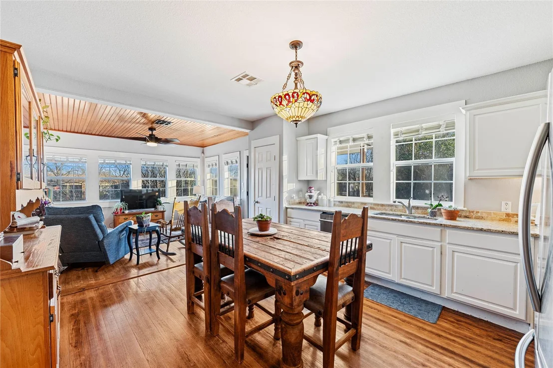 Photo of 611 Sloan ST