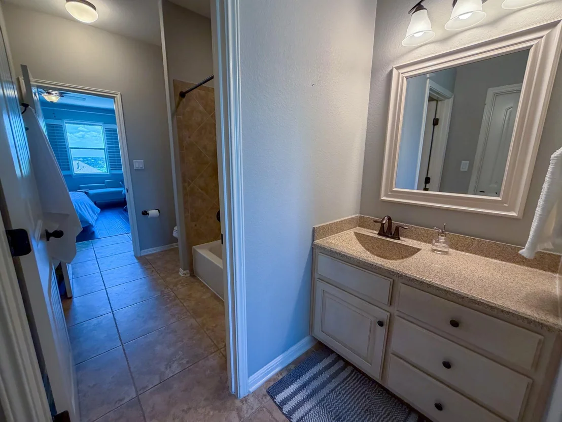 Photo of 4209 Gandara BND