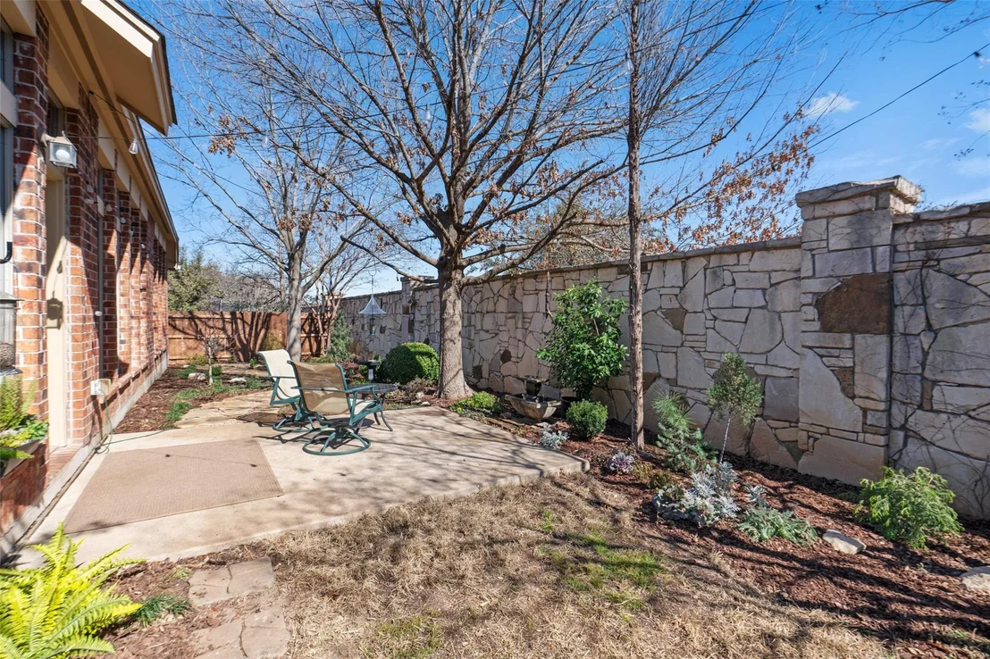 Photo of 2806 Prosperity