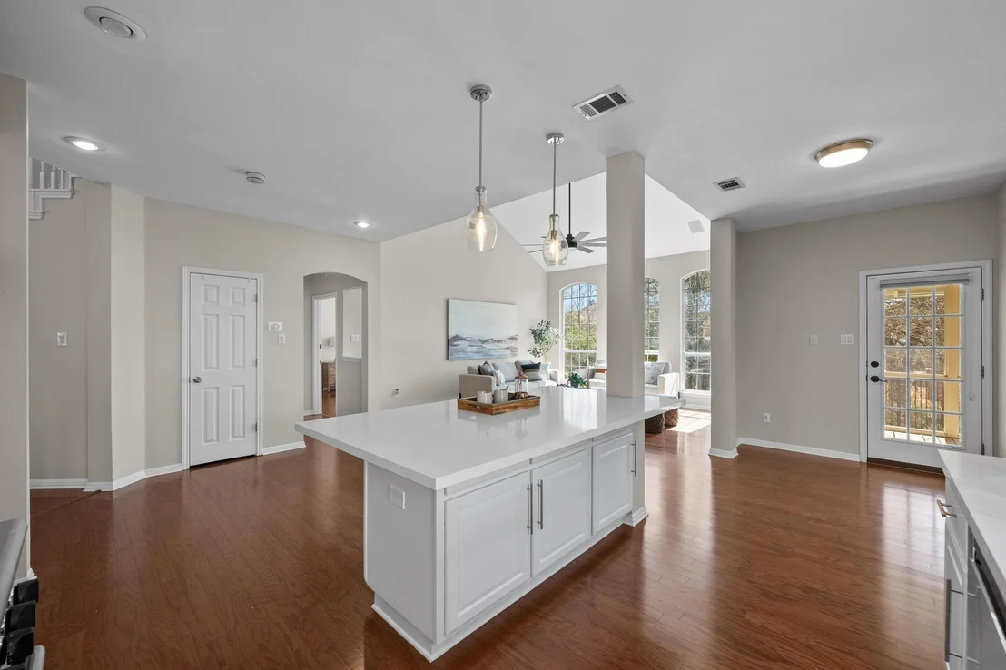 Photo of 5001 Bluffton CV