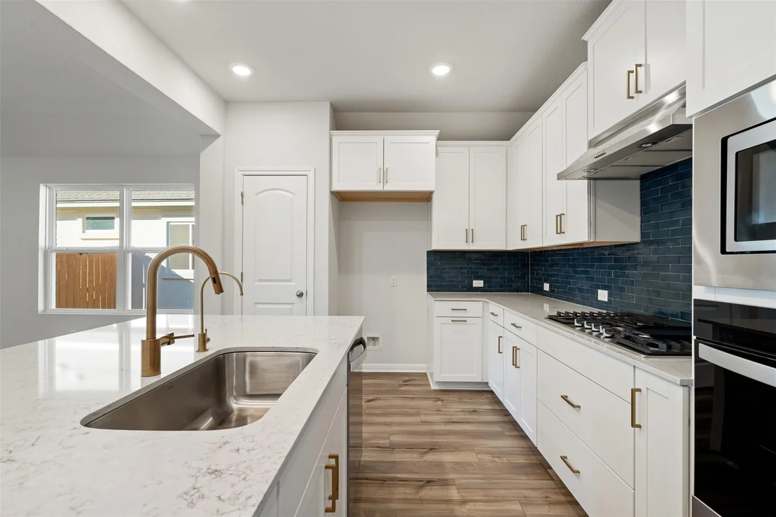 Photo of 536 Redding WAY