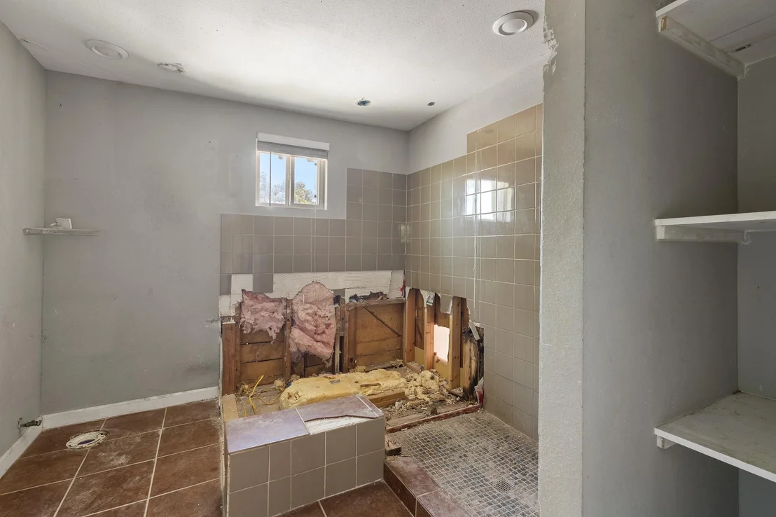 Photo of 7402 Providence Ave
