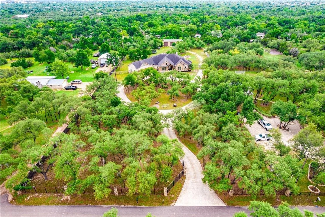 Photo of 1006 Lone Star DR