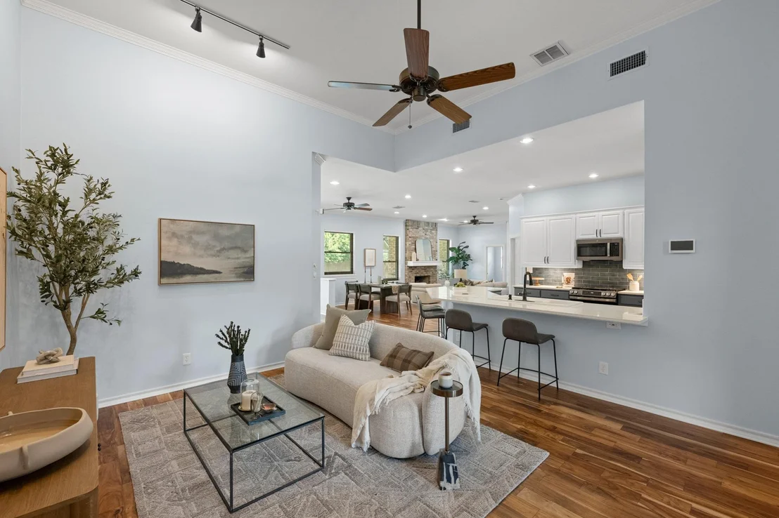 Photo of 10101 Jupiter Hills DR