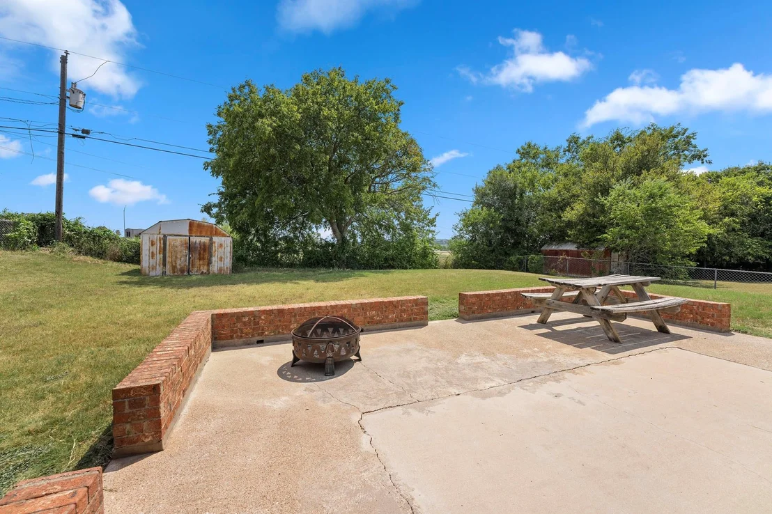 Photo of 2621 Phyllis DR