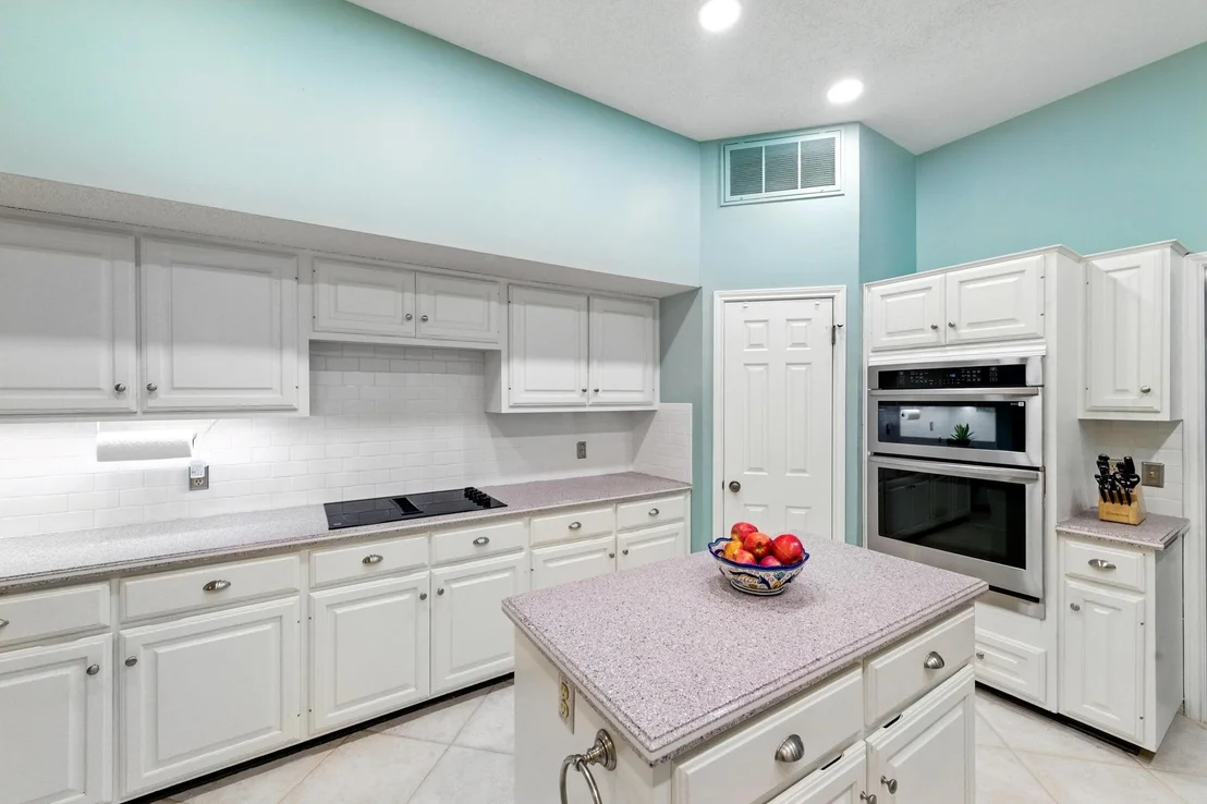 Photo of 10408 Cassia DR