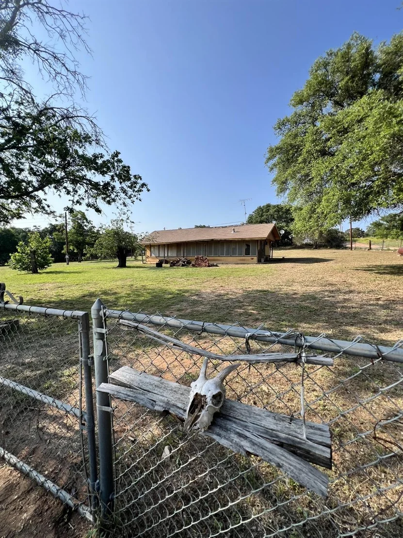 Photo of 120 Yucca DR