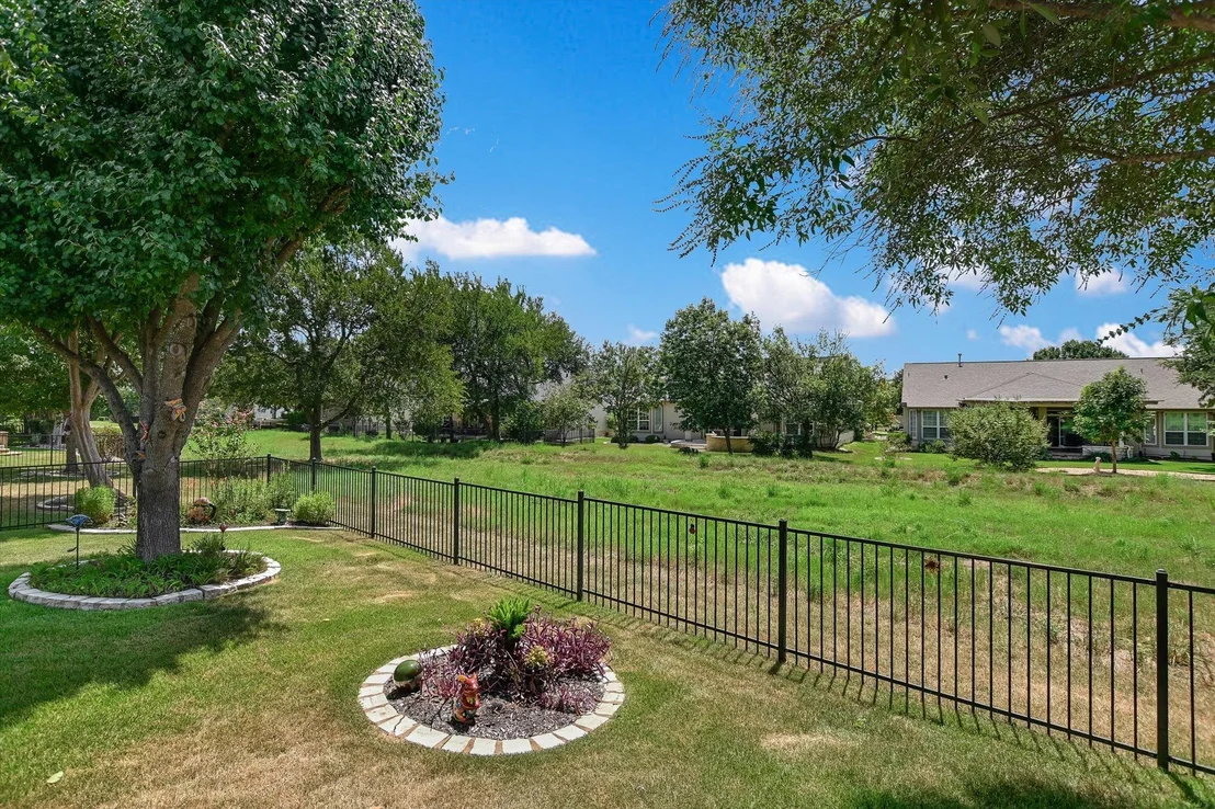 Photo of 304 Deer Meadow CIR
