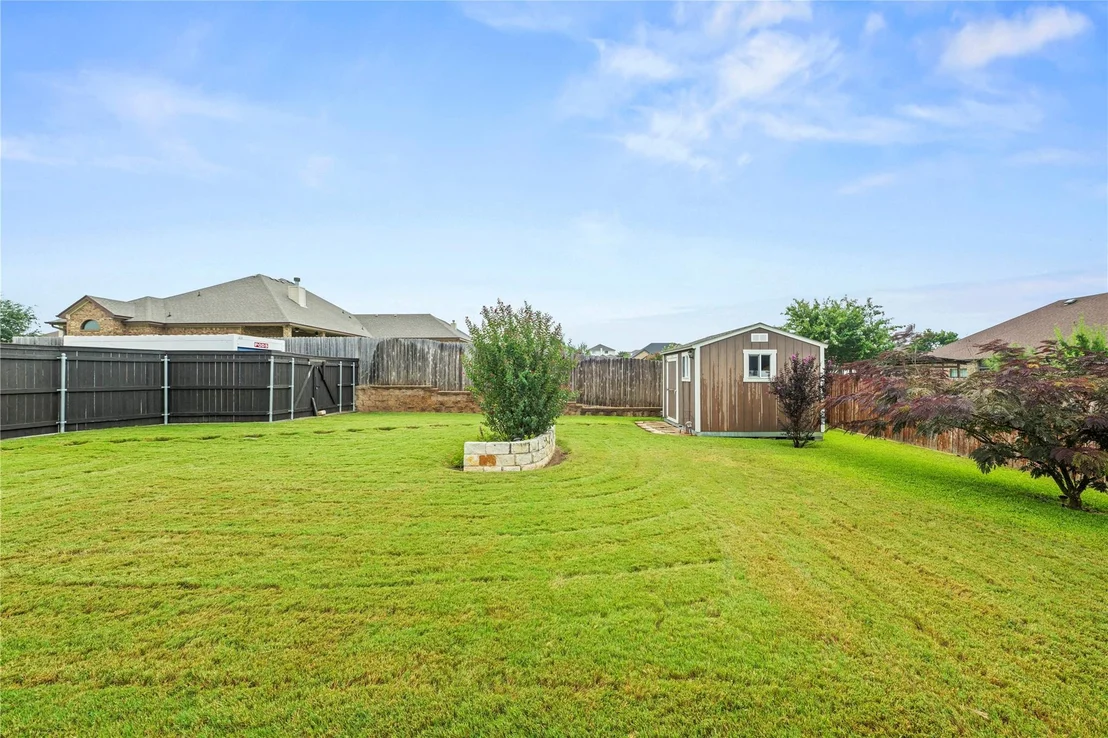 Photo of 4906 Deerwood LOOP