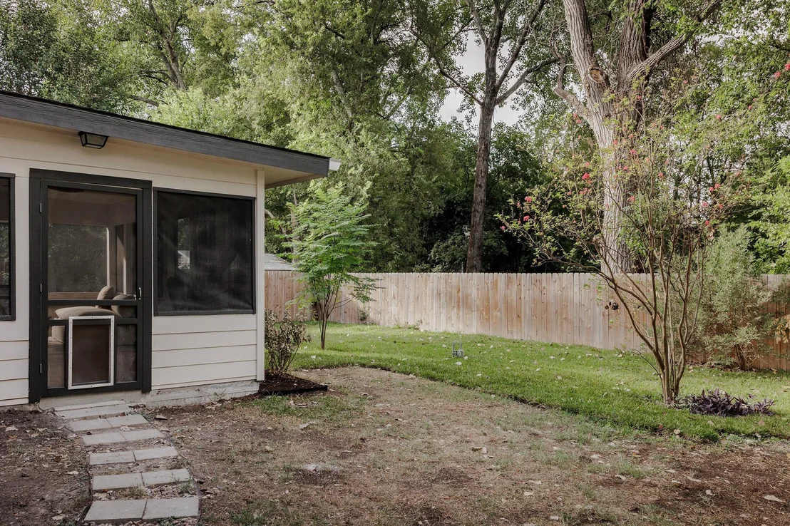 Photo of 601 Blackberry DR
