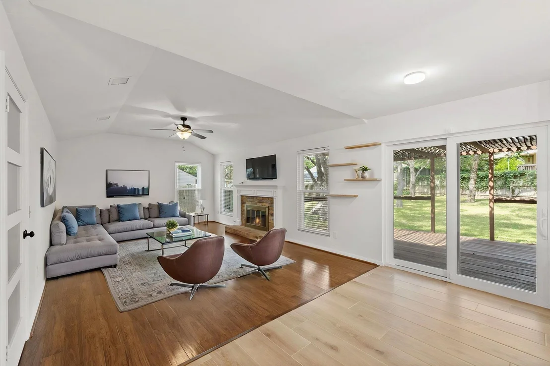 Photo of 11202 Holster CT