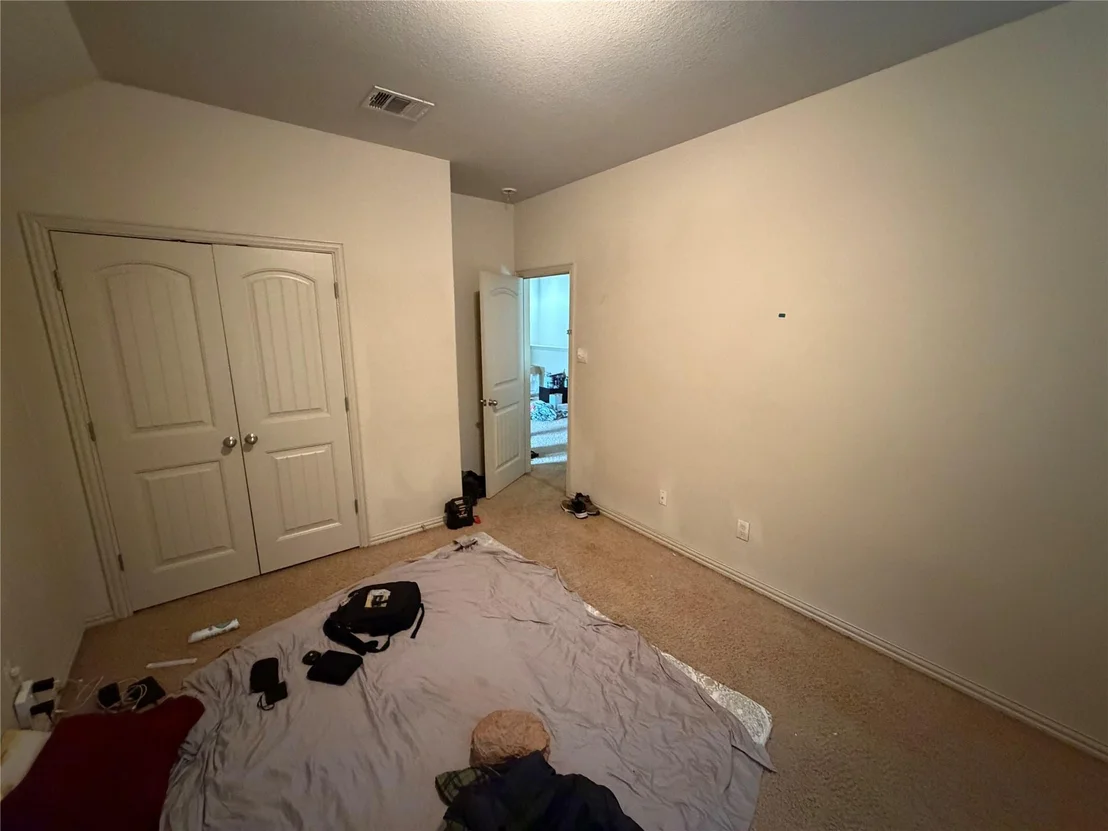 Photo of 2328 Ambling TRL