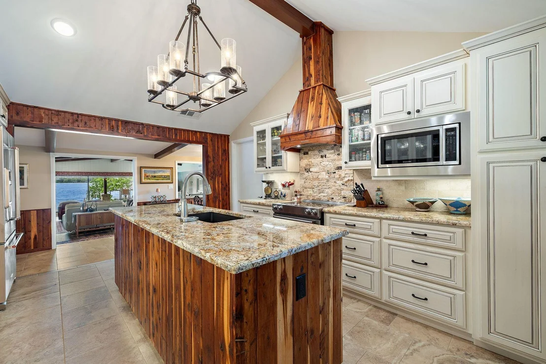 Photo of 104 Bluebonnet CIR
