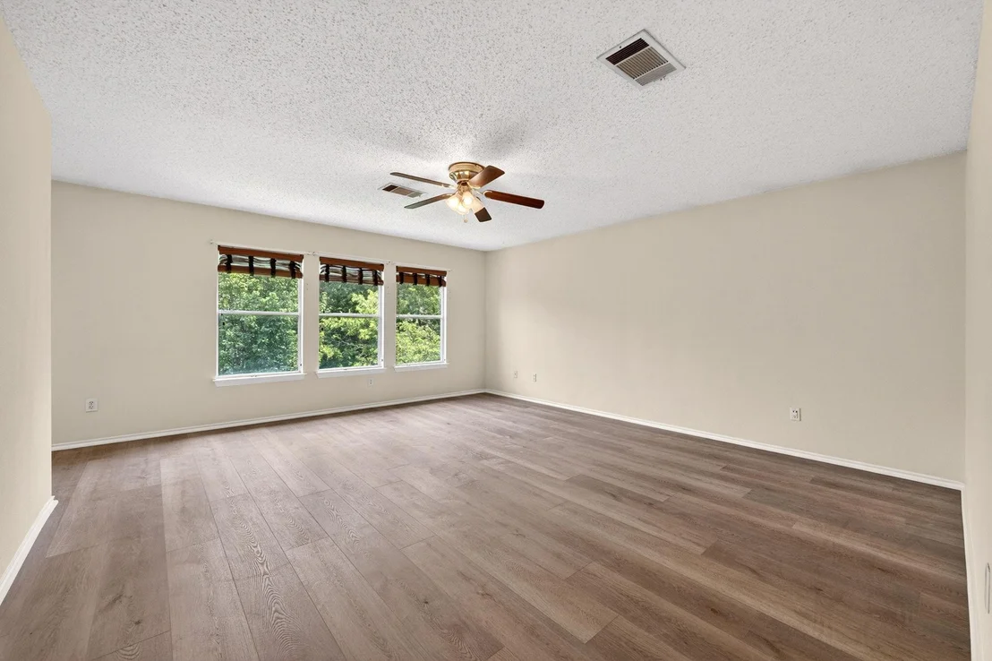Photo of 3101 Settlement DR