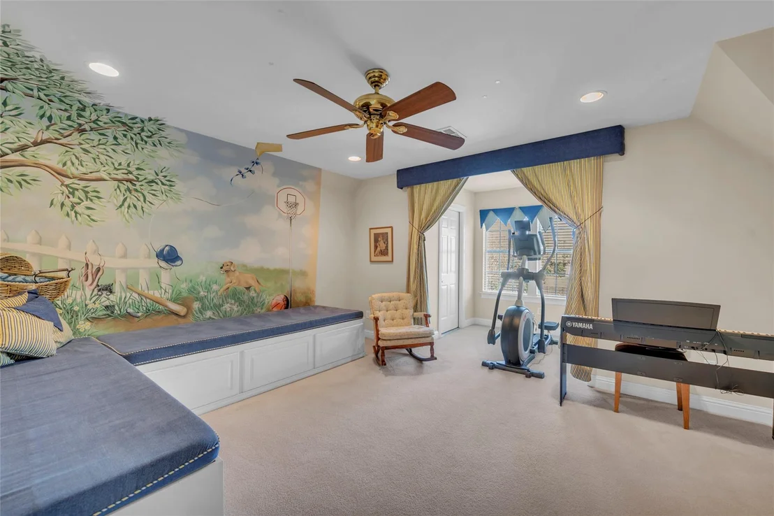 Photo of 2034 Oak Glen DR