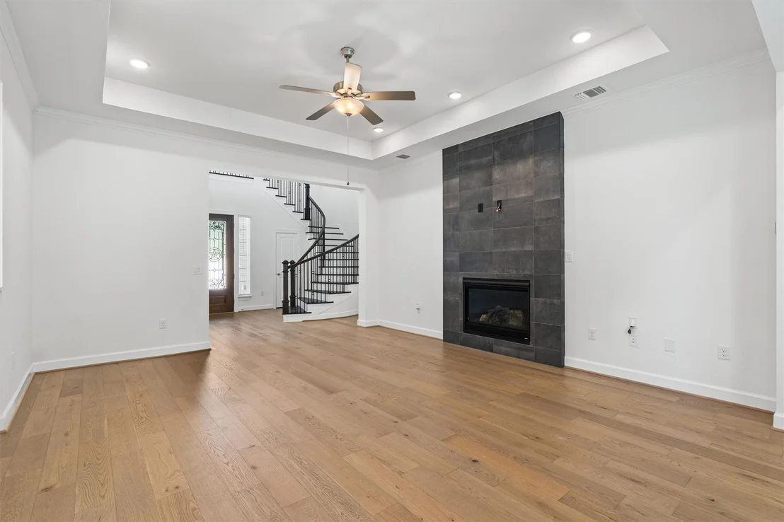 Photo of 15098 Dorothy DR