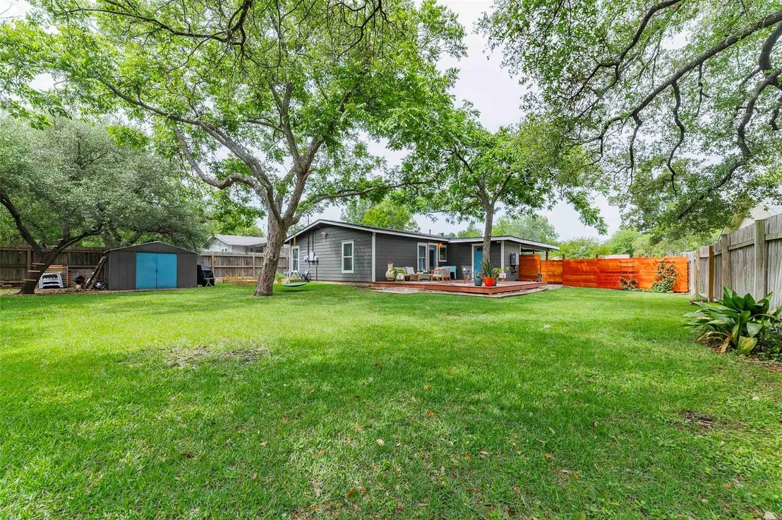 Photo of 8313 Burrell DR