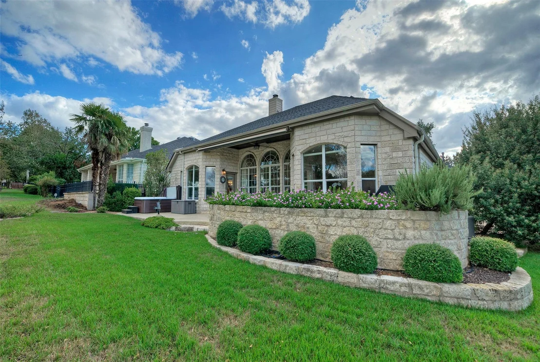 Photo of 10813 River Plantation DR