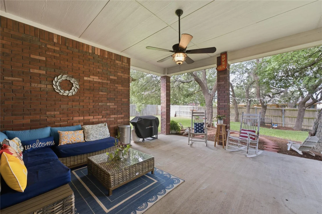 Photo of 302 Wrought Iron DR