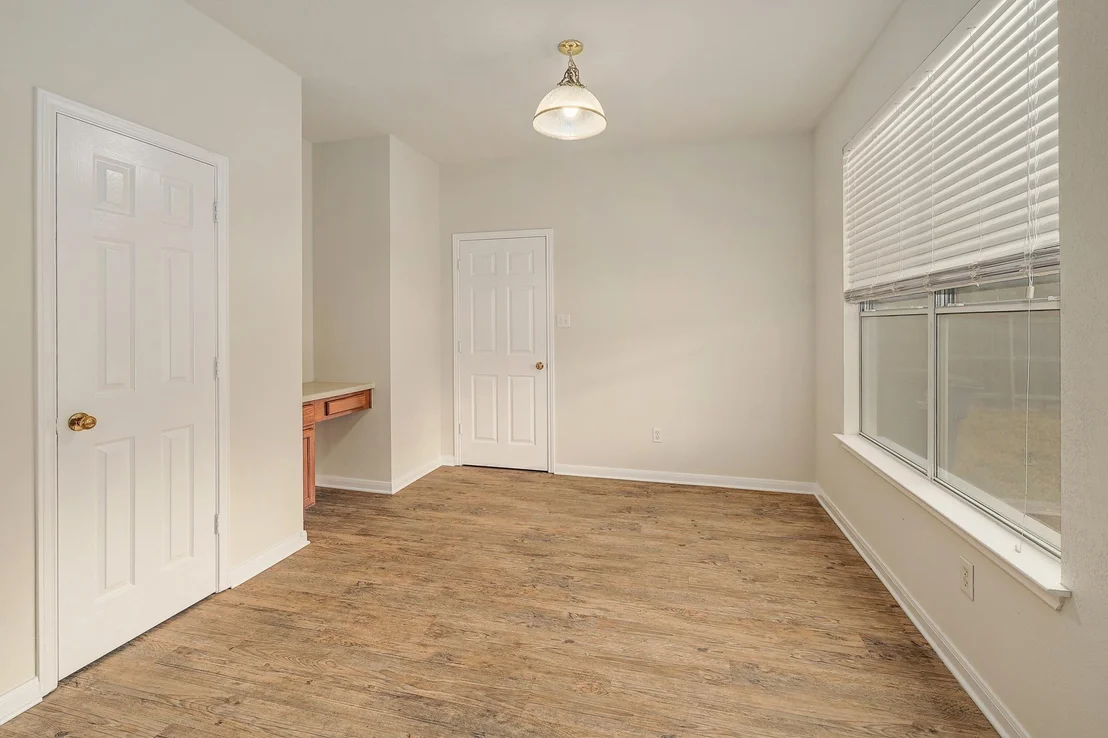 Photo of 102 Chandler Pointe LOOP