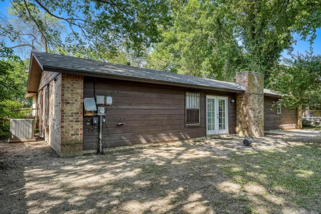Photo of 5800 Coolbrook DR