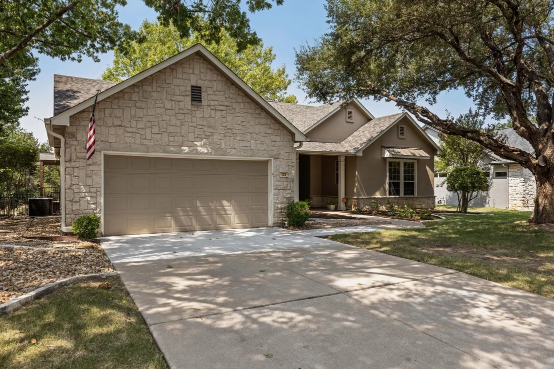 Photo of 125 Crystal Springs DR