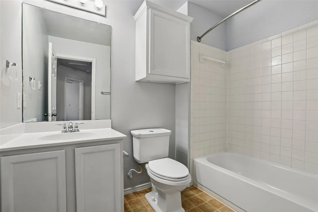 Photo of 1001 Monadale TRL