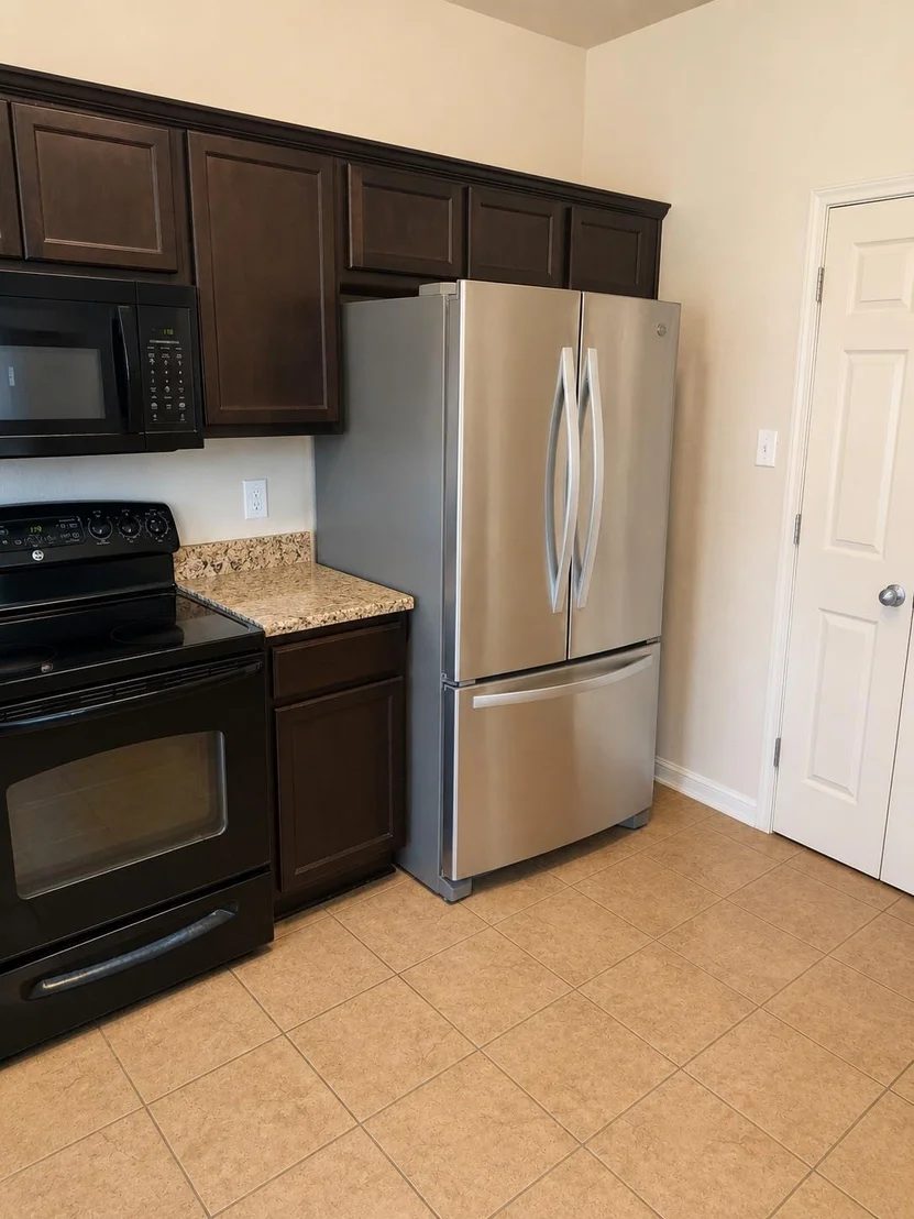 Photo of 124 Langtry LN