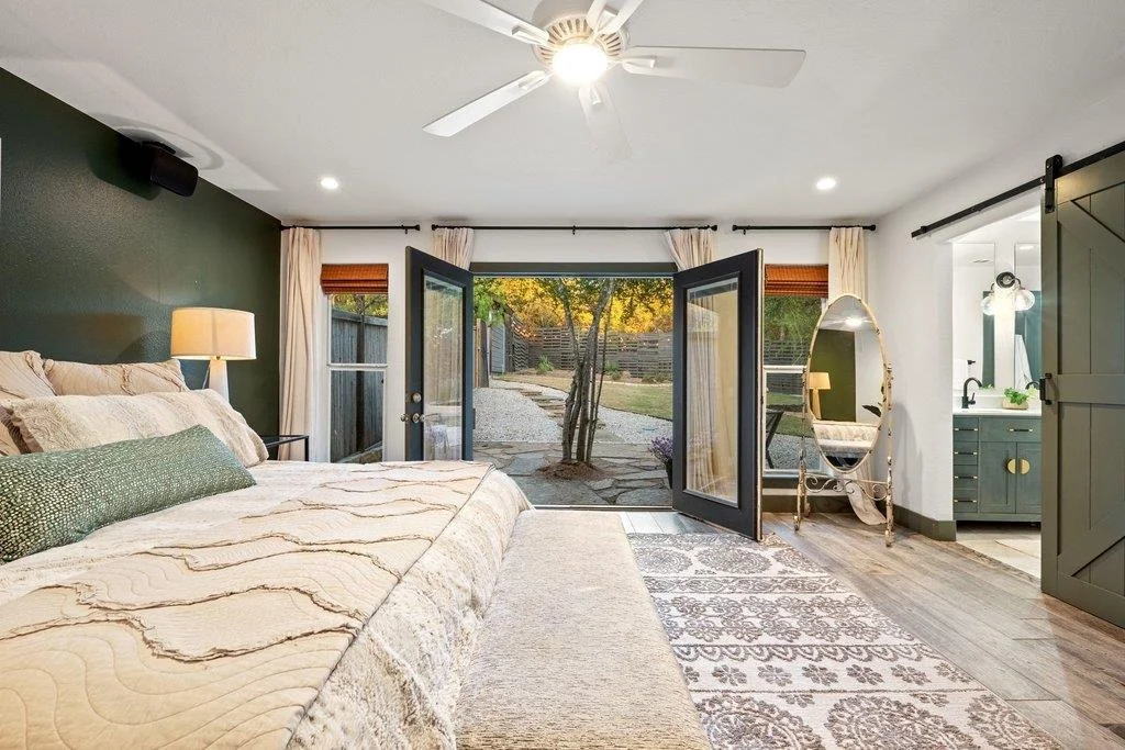 Photo of 2800 River RD