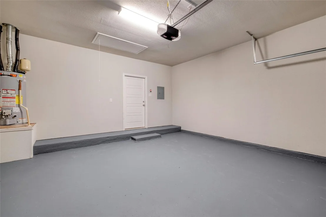 Photo of 12101 CORSICANA TRL