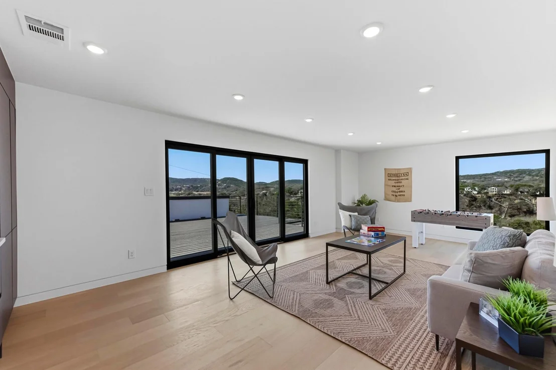 Photo of 11205 Beach RD