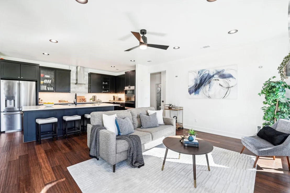 Photo of 405 Rio