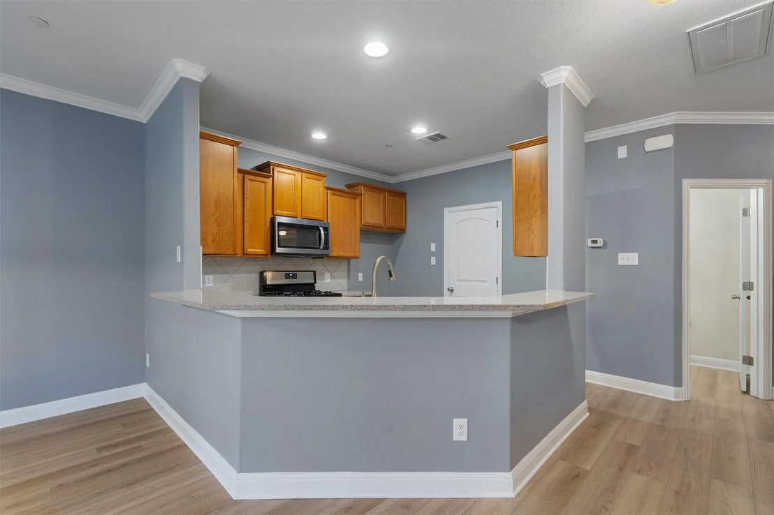Photo of Unit 1202 at 700 Mandarin Flyway