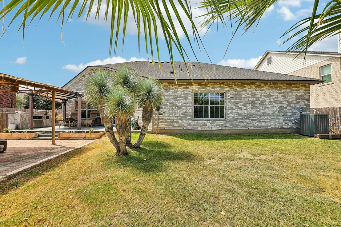 Photo of 1008 Statler Bend DR
