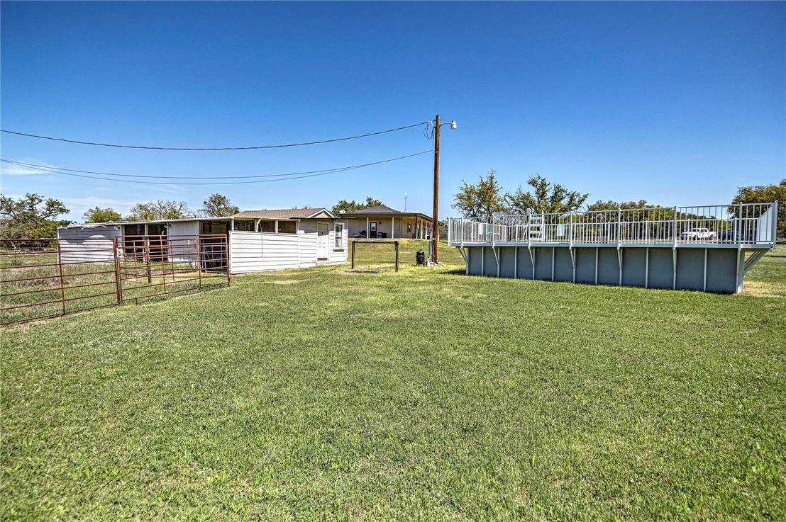 Photo of 1301 Oak Spring RD